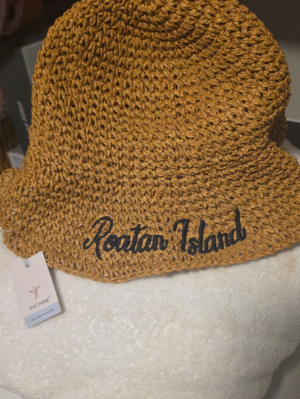 Roatan Island Bucket Hat - 100% Paper